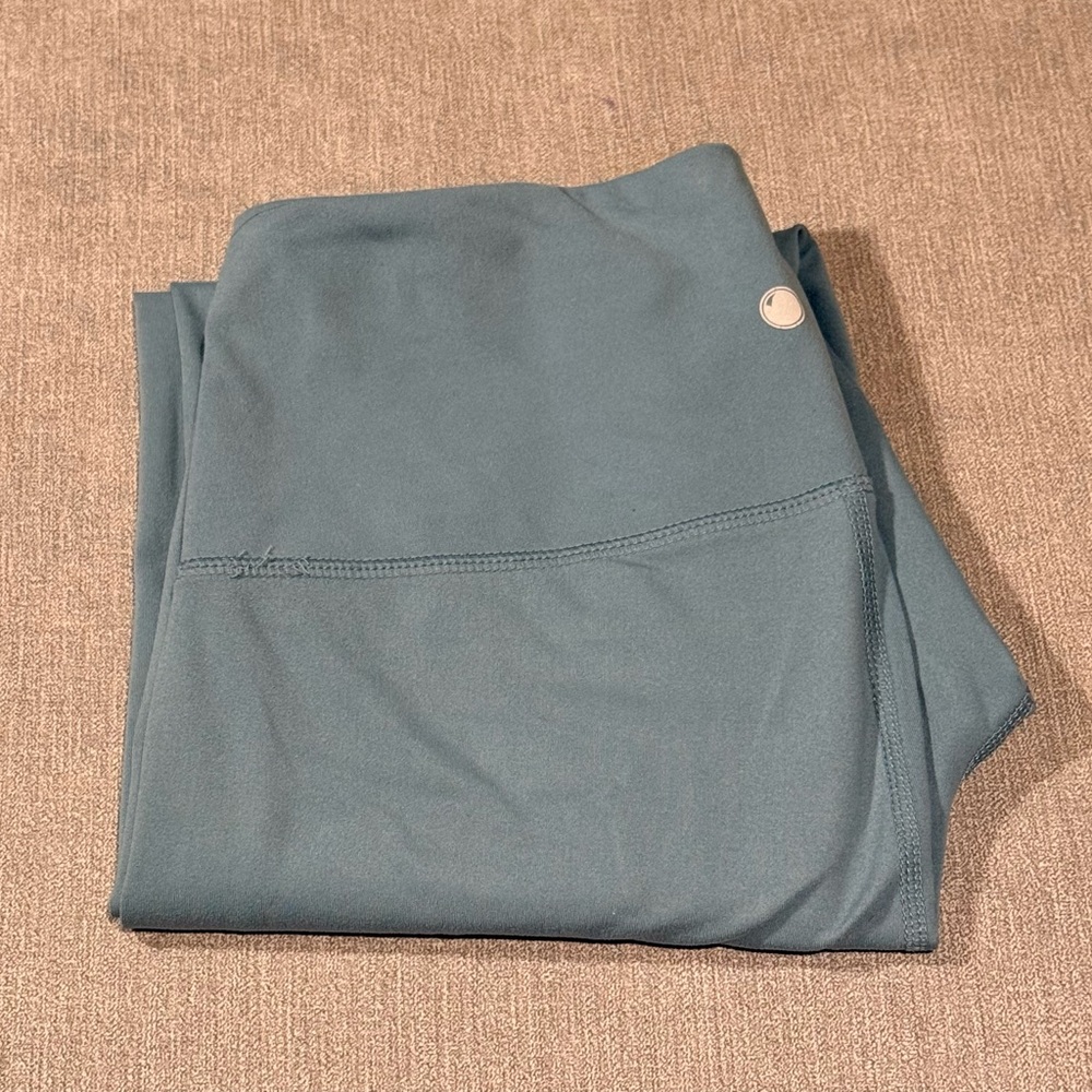 Yogalicious Lux Light Blue Ankle Cropped Pants - Picture 2 of 5